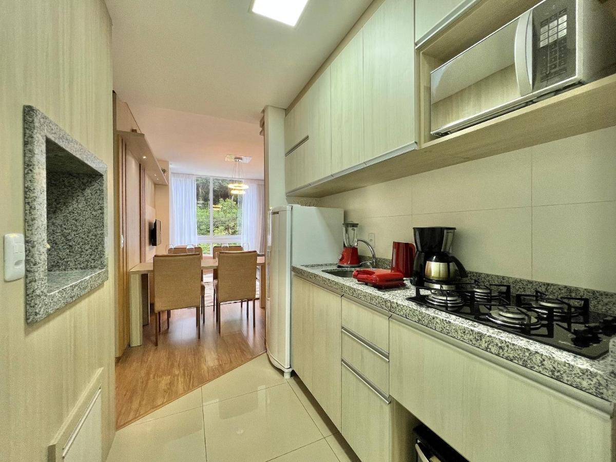 Dom Fioreze 205 - Apto Em Gramado Ao Lado Do Hotel Colline De France Ngoại thất bức ảnh