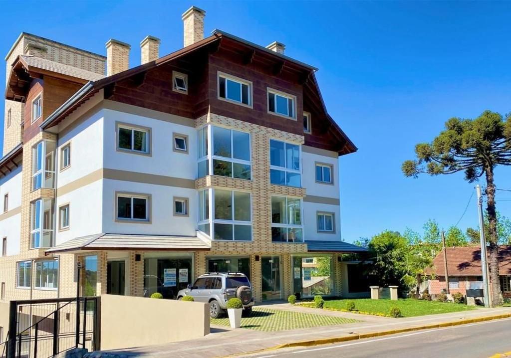 Dom Fioreze 205 - Apto Em Gramado Ao Lado Do Hotel Colline De France Ngoại thất bức ảnh
