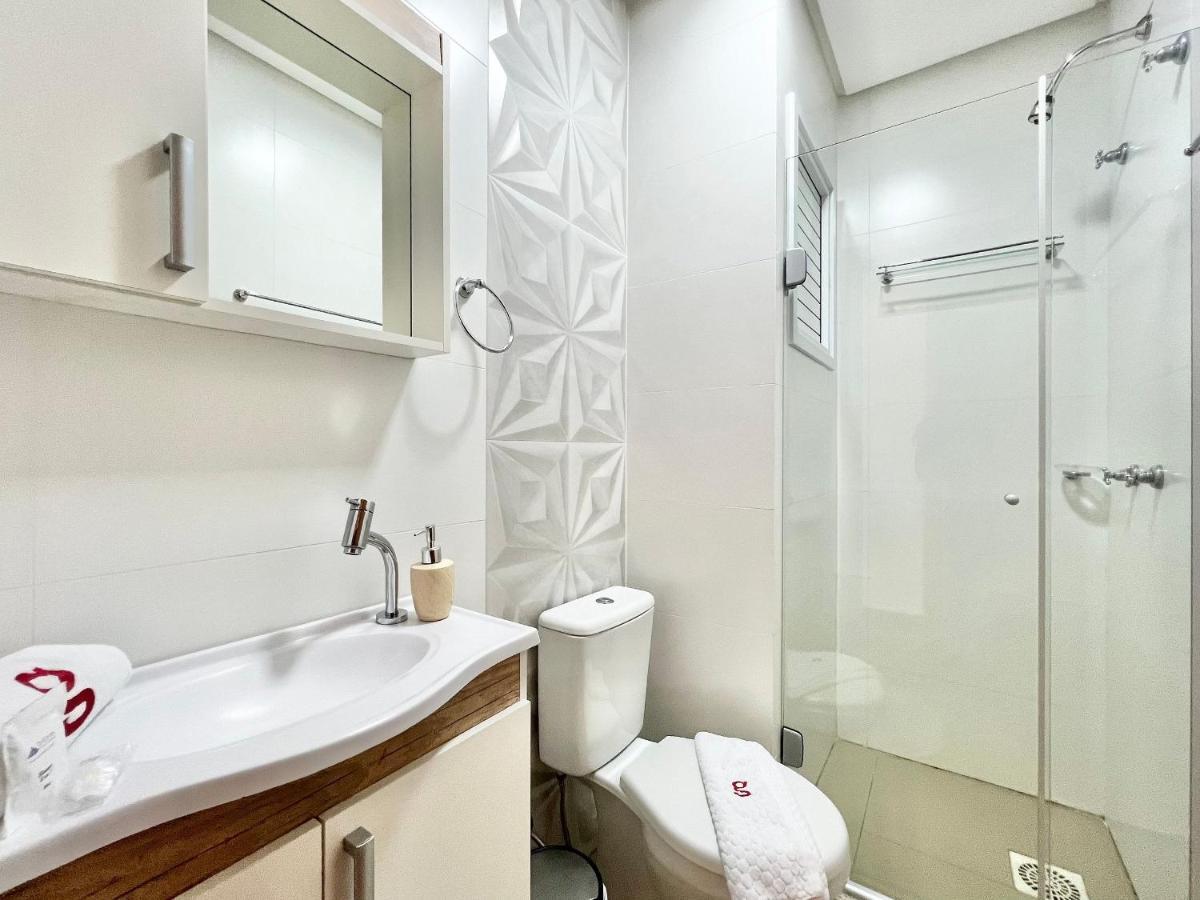 Dom Fioreze 205 - Apto Em Gramado Ao Lado Do Hotel Colline De France Ngoại thất bức ảnh