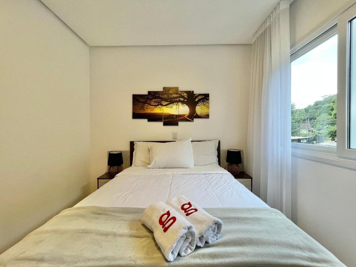 Dom Fioreze 205 - Apto Em Gramado Ao Lado Do Hotel Colline De France Ngoại thất bức ảnh
